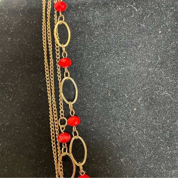 Vintage Red Bead and Antiqued Gold Tone Necklace - Picture 3 of 6